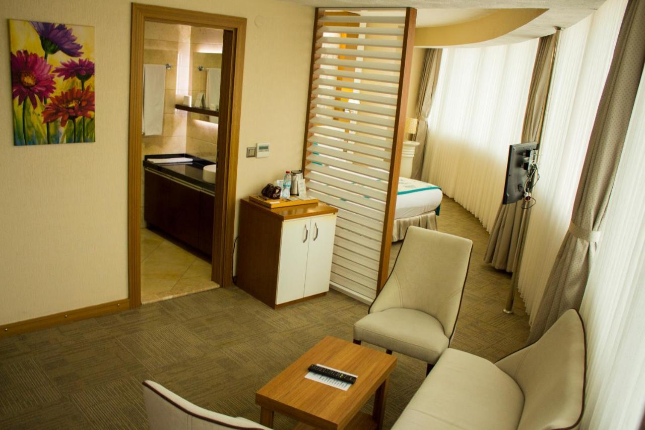 Yol Is Holiday Adana Exterior foto